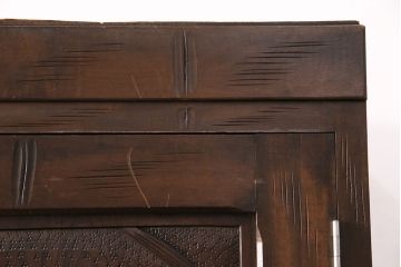 中古　伝統工芸　軽井沢彫り　竹の彫刻が見事な衣装盆付きの重ね箪笥(和タンス、着物箪笥、衣装箪笥)(R-050464)