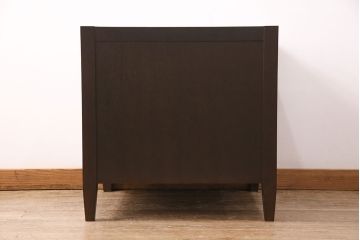 中古　美品　Cassinaixc.(カッシーナイクスシー)　 INWOOD　木とレザーの組み合わせがお洒落なインウッドソファ(1人掛け)(R-050469)