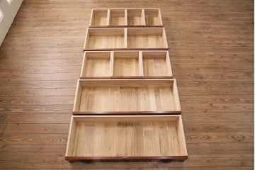 中古　美品　岩谷堂箪笥　黒々とした迫力のある金具が目を引く整理箪笥(収納タンス、衣装箪笥、引き出し)(R-050470)