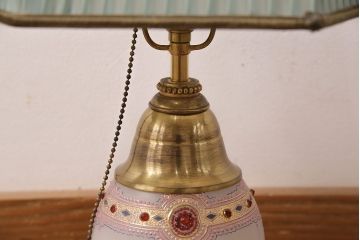 ヴィンテージ照明　高級輸入品　繊細なガラス細工が目を引く!ガーリーな空間づくりにおすすめのテーブルスタンド(テーブルライト、卓上照明、デスクスタンド、ビンテージ)(R-050480)