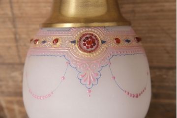 ヴィンテージ照明　高級輸入品　繊細なガラス細工が目を引く!ガーリーな空間づくりにおすすめのテーブルスタンド(テーブルライト、卓上照明、デスクスタンド、ビンテージ)(R-050480)