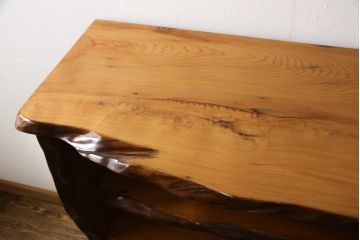 中古　民芸家具　屋久杉を贅沢に使った存在感のある飾り棚(茶棚、収納棚、サイドボード)(定価約220万円)(R-050485)