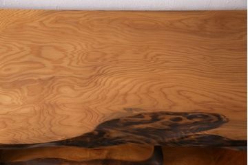 中古　美品　民芸家具　屋久杉を贅沢に使った存在感のある飾り棚(茶棚、収納棚)(定価約120万円)(R-050490)