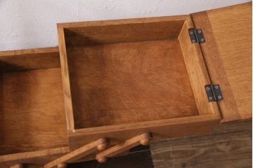 アンティーク雑貨　松本民芸家具　絶版品!希少!ほっこりとする木の味わいが魅力の脚付きソーイングボックス(針箱、裁縫箱)(R-050492)