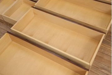 中古　北海道民芸家具　HM533　和洋どちらの空間にも合わせやすいチェスト(タンス、整理箪笥、引き出し)(定価約25万円)(R-050499)