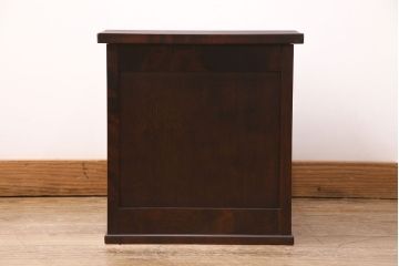 中古　北海道民芸家具　シックな佇まいが魅力!書類整理に便利な小引き出し(チェスト、小物収納、卓上収納)(R-050515)