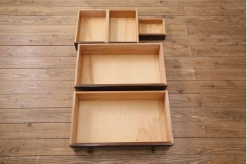 中古　松本民芸家具　洗練された佇まいが上品な印象を醸し出すライティングビューロー(ワークデスク、机、在宅ワーク、在宅用引き出し)(R-050520)