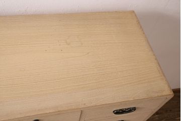 中古　伝統工芸士・町田金三郎作　かくし付き　透かしの引手が魅力!上品な雰囲気を醸し出す総桐箪笥(並厚、桐たんす)(衣装箪笥、引き出し、チェスト、桐たんす)(R-050522)