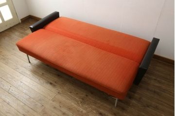 デンマークヴィンテージ　ビビットなカラーがお部屋のアクセントになるソファベッド(3人掛けソファ、トリプルソファ、ビンテージ、北欧)(R-050533)