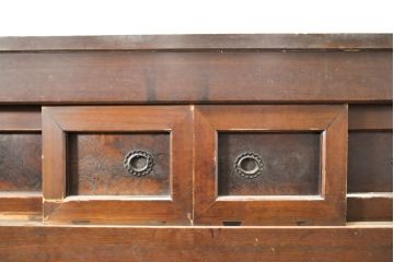 和製アンティーク　前面ヒノキ材・一部ケヤキ材　丁寧な作り込みが魅力的な水屋箪笥・上段(収納棚、戸棚、食器棚)(R-050539)