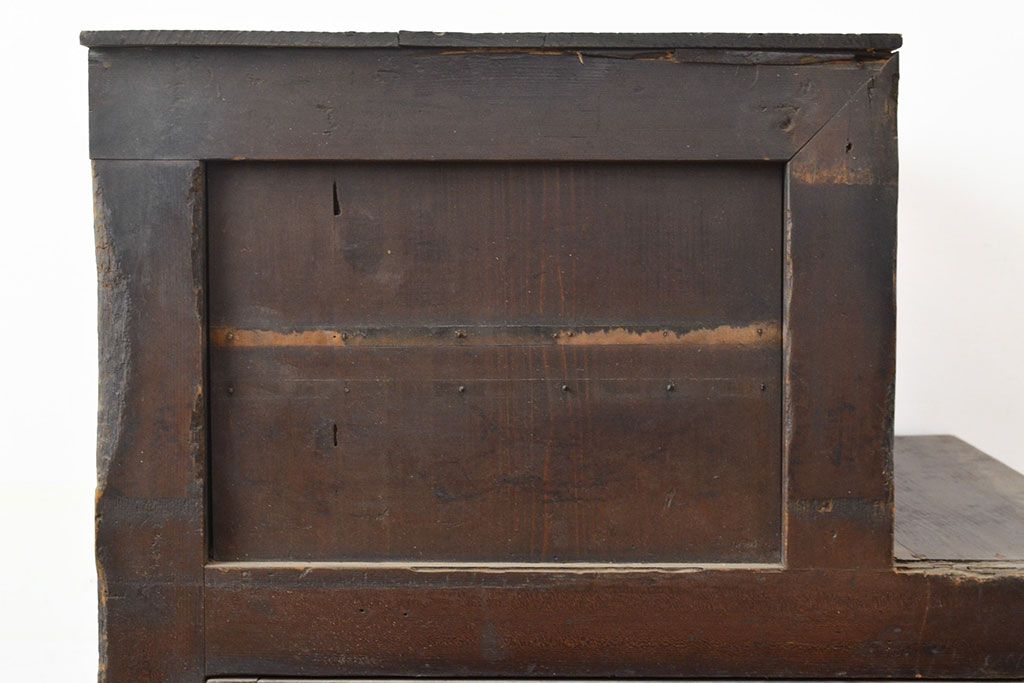 和製アンティーク　明治期　ヒノキ材　深みのある色合いが魅力の階段箪笥(時代箪笥、収納
棚)(R-050542)