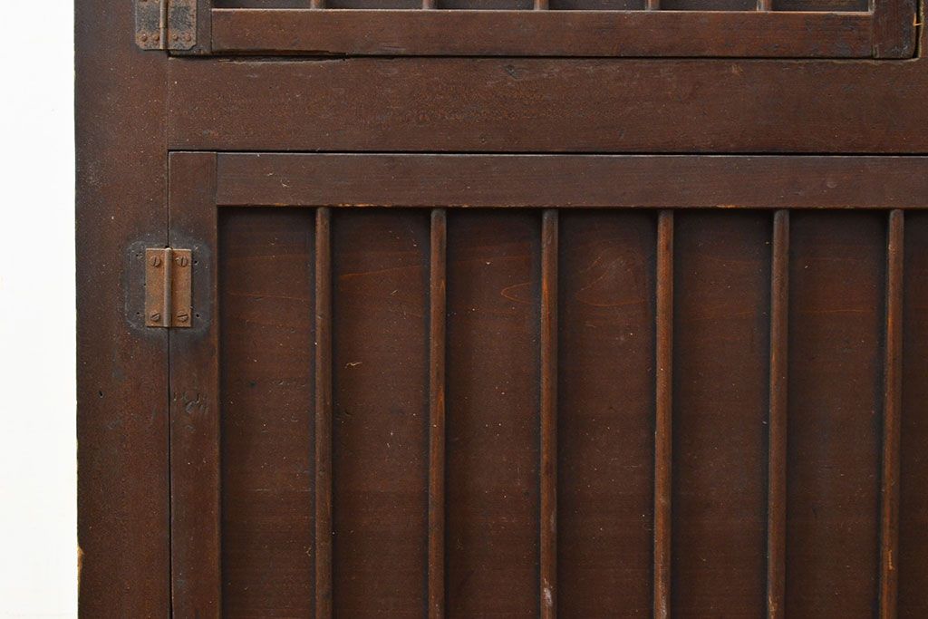 和製アンティーク　明治期　ヒノキ材　深みのある色合いが魅力の階段箪笥(時代箪笥、収納
棚)(R-050542)