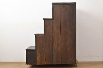 和製アンティーク　明治期　ヒノキ材　深みのある色合いが魅力の階段箪笥(時代箪笥、収納
棚)(R-050542)