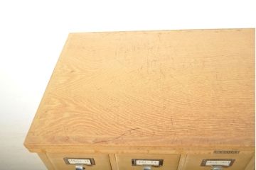 【簡易リペア限定品】レトロ家具　昭和レトロ　KIHARA　引き出し40杯!店舗什器におすすめのナラ材製ネームプレート付きカードケース(引き出し、チェスト、図書館、図書室)(R-050544)