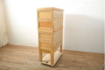 【簡易リペア限定品】レトロ家具　昭和レトロ　KIHARA　引き出し40杯!店舗什器におすすめのナラ材製ネームプレート付きカードケース(引き出し、チェスト、図書館、図書室)(R-050544)