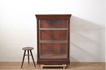 和製アンティーク　経年を感じる木の風合いと深みのある色合いが味わい深いガラスケース(ショーケース、陳列棚、飾り棚、店舗什器、収納棚)(R-050545)