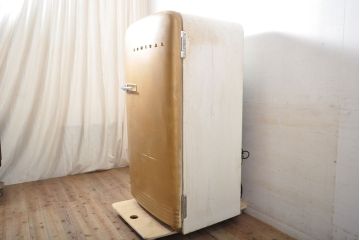 ヴィンテージ家具　アメリカビンテージ　ジャンク品　ADMIRAL(アドミラル)　メンズライクの空間づくりにおすすめ!おしゃれなディスプレイになる冷蔵庫(ディスプレイ、収納棚)(R-050546)