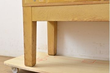 【簡易リペア限定品】レトロ家具　昭和レトロ　KIHARA　小物収納にうってつけのナラ材製ネームプレート付きカードケース(引き出し、チェスト、図書館、図書室)(R-050547)