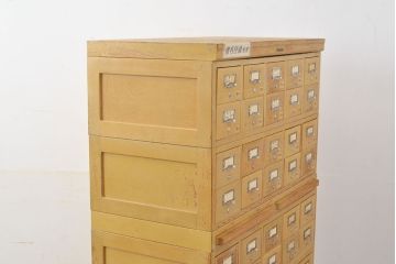 レトロ家具　昭和レトロ　KIHARA　小物収納にうってつけのナラ材製ネームプレート付きカードケース(引き出し、チェスト、図書館、図書室)(R-050547)