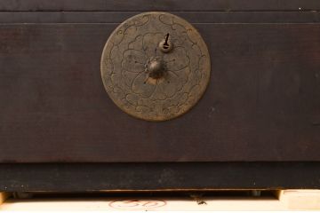和製アンティーク　前面栗材　長い年月を経て味わいを増した米沢箪笥ローボード(収納たんす、時代箪笥、整理タンス、引き出し、テレビボード、テレビ台、ローチェスト)(R-050551)