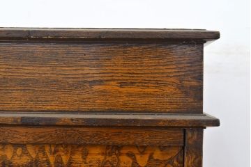 和製アンティーク　タモ材・ケヤキ材　衣装盆付き　木製の引手などの凝ったつくりが魅力!レトロな雰囲気を醸しだす二段重ね和箪笥(和タンス、収納箪笥、時代箪笥、衣装箪笥、着物箪笥)(R-050553)