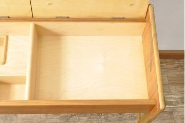 ビンテージ家具　北欧ヴィンテージ　チーク材　フタ付きが珍しく機能的なデスク(机、在宅ワーク、在宅用サイドテーブル)(R-050555)
