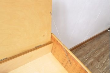 ビンテージ家具　北欧ヴィンテージ　チーク材　フタ付きが珍しく機能的なデスク(机、在宅ワーク、在宅用サイドテーブル)(R-050555)