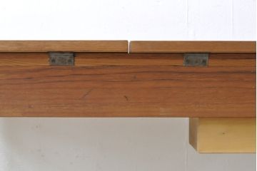 ビンテージ家具　北欧ヴィンテージ　チーク材　フタ付きが珍しく機能的なデスク(机、在宅ワーク、在宅用サイドテーブル)(R-050555)