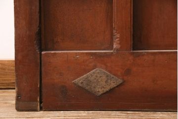 アンティーク建具　明治大正期　枡格子が重厚な雰囲気を醸しだす格子蔵戸1枚　(R-050583)