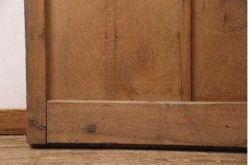 アンティーク建具　明治大正期　枡格子が重厚な雰囲気を醸しだす格子蔵戸1枚　(R-050583)