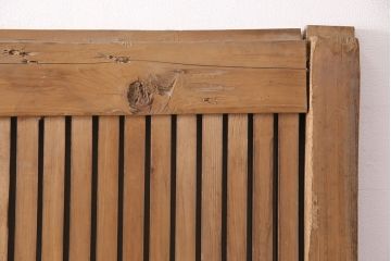 アンティーク建具　明治大正期　枡格子が重厚な雰囲気を醸しだす格子蔵戸(玄関戸、引き戸、建具)(R-050583)