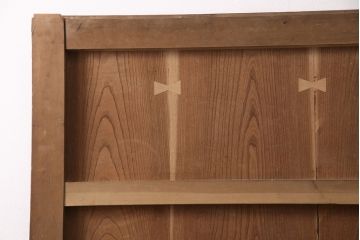 アンティーク建具　明治大正期　框ヒノキ材　ケヤキ材　虎の意匠が施された立派な金具が目を引く蔵戸(玄関戸、引き戸、建具)(R-050584)