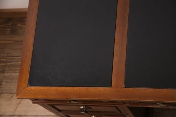 中古　DREXEL HERITAGE(ドレクセルヘリテイジ)　Triune(トライユン)　レザートップが格好いいマホガニー材製のデスク(両袖机、在宅ワーク、在宅用ワークデスク)(定価約75万円)(R-050588)