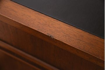 中古　DREXEL HERITAGE(ドレクセルヘリテイジ)　Triune(トライユン)　レザートップが格好いいマホガニー材製のデスク(両袖机、在宅ワーク、在宅用ワークデスク)(定価約75万円)(R-050588)