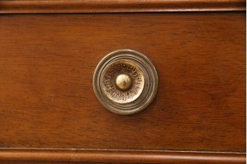 中古　DREXEL HERITAGE(ドレクセルヘリテイジ)　Triune(トライユン)　レザートップが格好いいマホガニー材製のデスク(両袖机、在宅ワーク、在宅用ワークデスク)(定価約75万円)(R-050588)