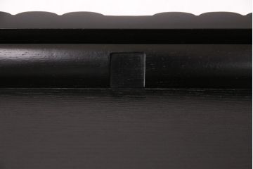 中古　美品　稀少 国内未発売品?　Cassina(カッシーナ)　CHARLES RENNIE MACKINTOSH(チャールズ・レニー・マッキントッシュ)　Hous'hill(ハウスヒル、ハウズヒル)、Nitshill(ニッツヒル)、 Glasgow(グラスゴー)　おしゃれなインテリアとしておすすめのリボルビングシェルフ(回転式本棚、本棚、マガジンラック)(R-050591)
