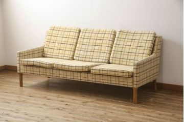 北欧ヴィンテージ　デンマーク家具　FRITZ HANSEN(フリッツハンセン)　チェック柄が可愛い、ほっこりした空間づくりにおすすめの3人掛けソファ(三人掛け、ビンテージ)(R-050607)
