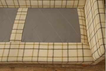 北欧ヴィンテージ　デンマーク家具　FRITZ HANSEN(フリッツハンセン)　チェック柄が可愛い、ほっこりした空間づくりにおすすめの3人掛けソファ(三人掛け、ビンテージ)(R-050607)