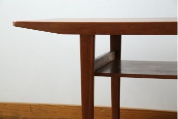 北欧ヴィンテージ　シンプルでスタイリッシュなチーク材製のセンターテーブル(リビングテーブル、コーヒーテーブル、ビンテージ)(R-050608)