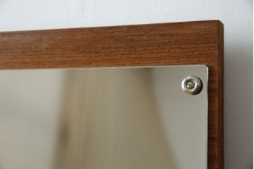 北欧ヴィンテージ　チーク材　コンパクトなサイズが嬉しいスタイリッシュなドレッシングチェスト(ドレッサー、鏡台、引き出し、ビンテージ)(R-050610)