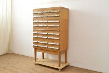和製ヴィンテージ　昭和レトロ　KIHARA　ナチュラルスタイルの収納におすすめのナラ材製ネームプレート付きカードケース(引き出し、チェスト、ビンテージ、図書館、図書室)(R-050611)