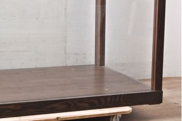 中古　美品　国産　栗材　片開き戸　手造りの木製ガラスケース(Gケース、ショーケース、店舗什器、飾り棚、陳列棚)(R-050616)