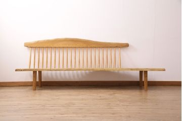 中古　手造り家具　頑固おやじ製　総栗無垢材　芸術品のような存在感のあるコノイドベンチ風木製ベンチ(長椅子、板座チェア)(R-050617)