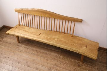中古　手造り家具　頑固おやじ製　総栗無垢材　芸術品のような存在感のあるコノイドベンチ風木製ベンチ(長椅子、板座チェア)(R-050617)