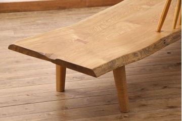 中古　手造り家具　頑固おやじ製　総栗無垢材　芸術品のような存在感のあるコノイドベンチ風木製ベンチ(長椅子、板座チェア)(R-050617)