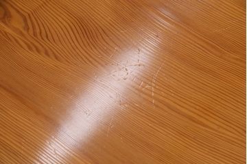中古　民芸家具　小杉(屋久杉)の一枚板を使用した、存在感のある座卓(ローテーブル)(R-050618)