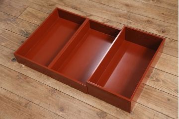 中古　美品　高級品　曙塗り(あけぼのぬり)　漆の朱赤が和の趣を高める文机(座机、片袖机)(定価約35万円)(R-050621)