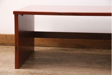 中古　美品　高級品　曙塗り(あけぼのぬり)　漆の朱赤が和の趣を高める文机(座机、片袖机)(定価約35万円)(R-050621)