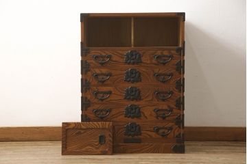 中古　岩谷堂箪笥　ちょっとした小物収納に便利な取り入れやすいサイズの小箪笥(整理箪笥、引き出し、チェスト、)(R-050624)