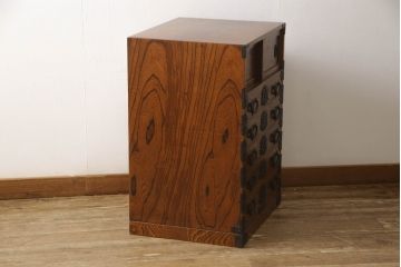 中古　岩谷堂箪笥　ちょっとした小物収納に便利な取り入れやすいサイズの小箪笥(整理箪笥、引き出し、チェスト、)(R-050624)